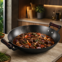 Wok en fer - Double poignée - Couvercle inclus  Wokora